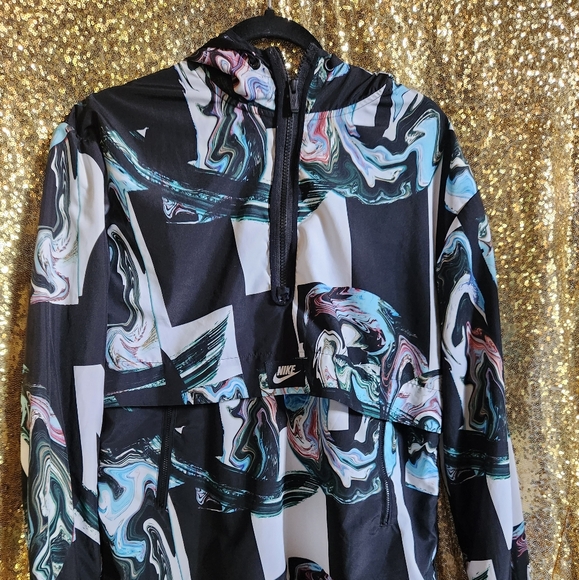 Nike windbreaker - Picture 2 of 5